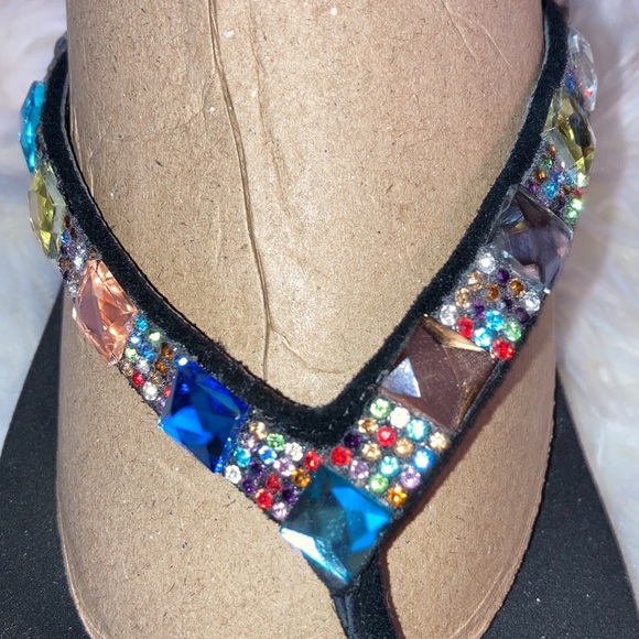Black w/ multicolor jewels Yellow Box flip flops, like new, sz. 8 1/2. $29 - Picture 11 of 12